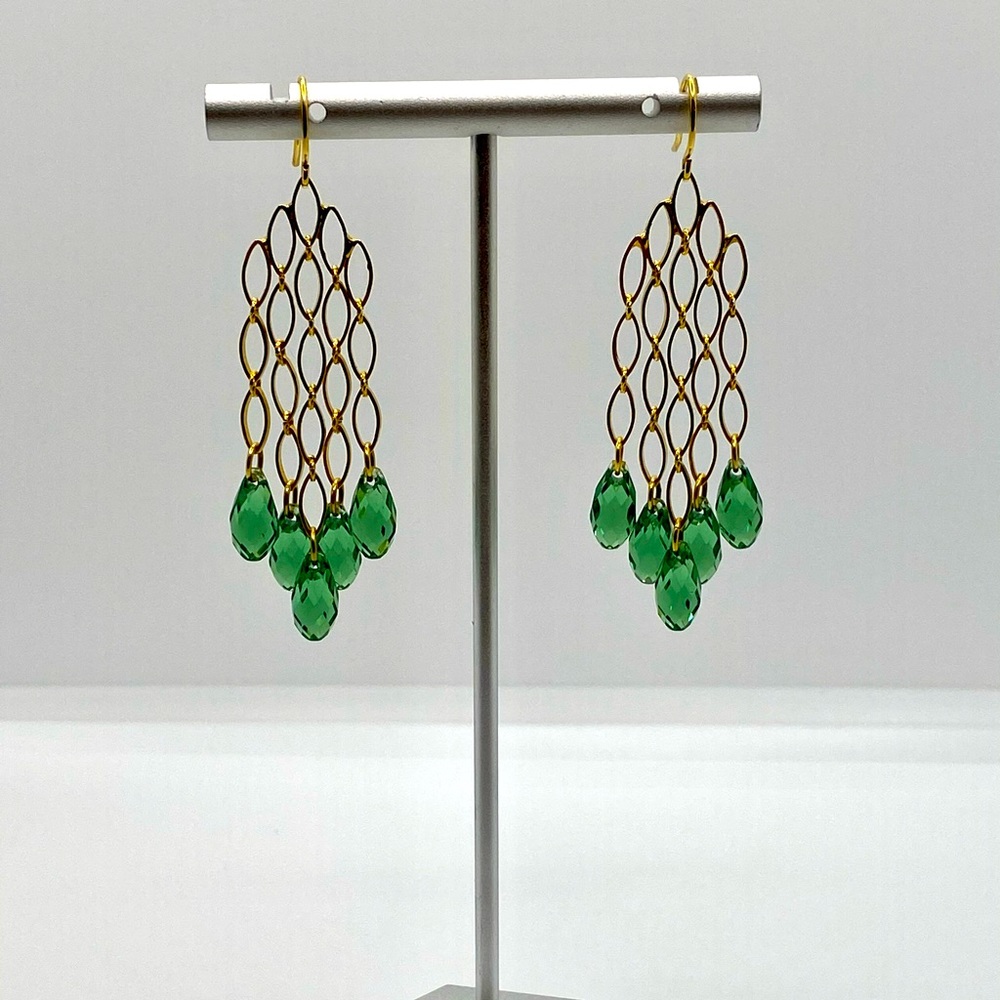 Chandelier earrings gold